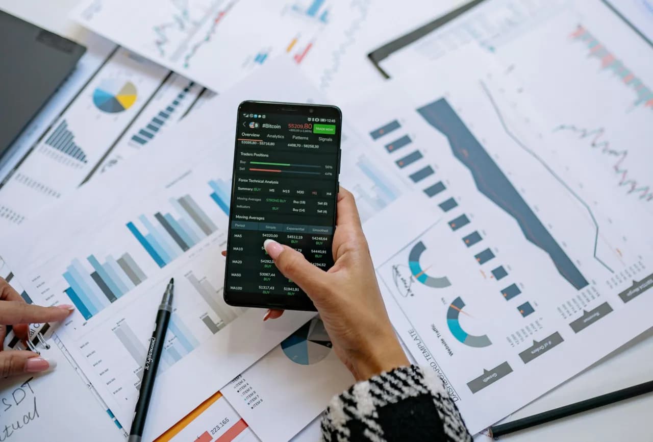 Memahami Analisis Laporan Keuangan: Definisi, Tujuan, dan Metode